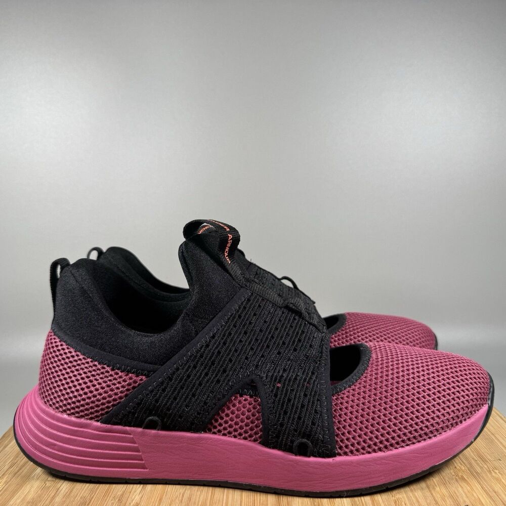 Under‎ Armour Breathe Sola Women's Size 10 Pink Quantum/Black Shoes Sneakers